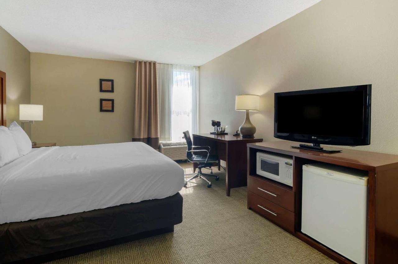 Comfort Inn Blacksburg University Area Exterior foto